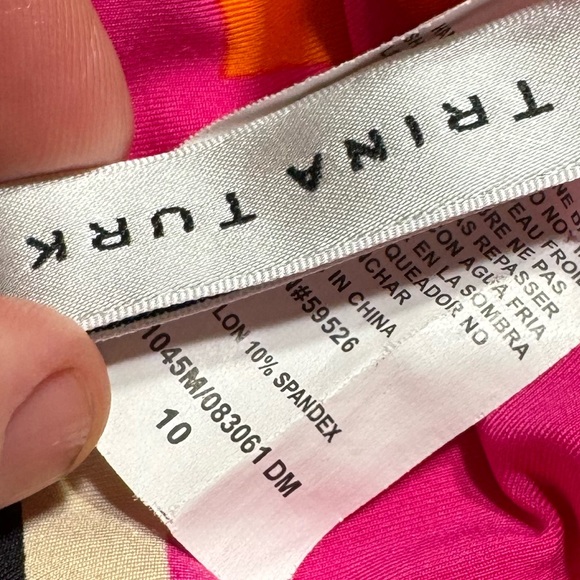 Trina Turk swimwear 10💕🌷 - Picture 4 of 10